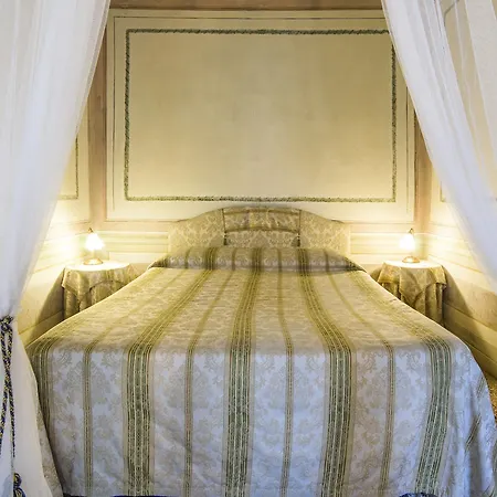 Hotel Cigolotti 4*